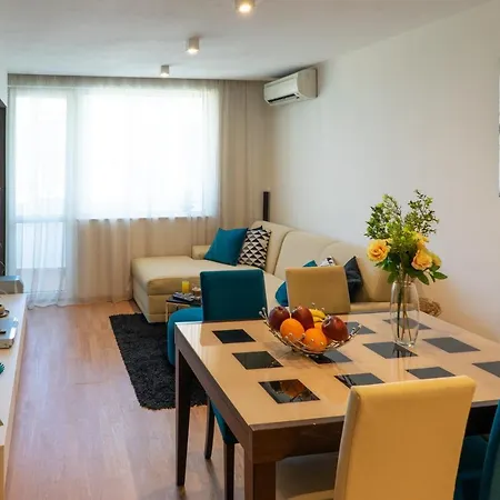 Appartamento Todor Vlaykov Apartment, 10 Min Walk To Varna Center